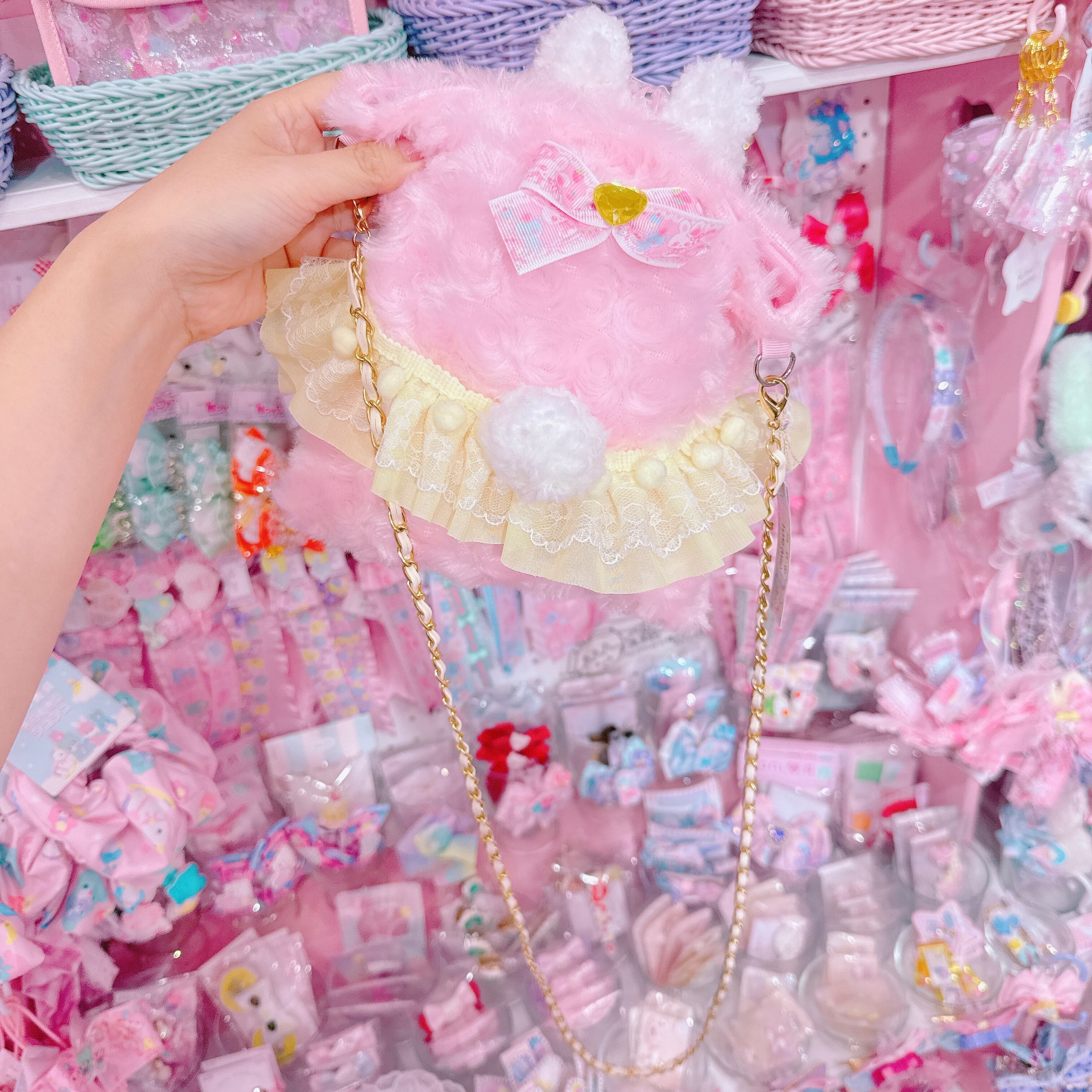 【M4】57-2ウィンクするよ♪うさぎポシェット