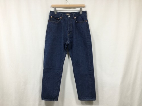 LAMOND “ TAPERED DENIM PANTS “  BLUE BIO WASH