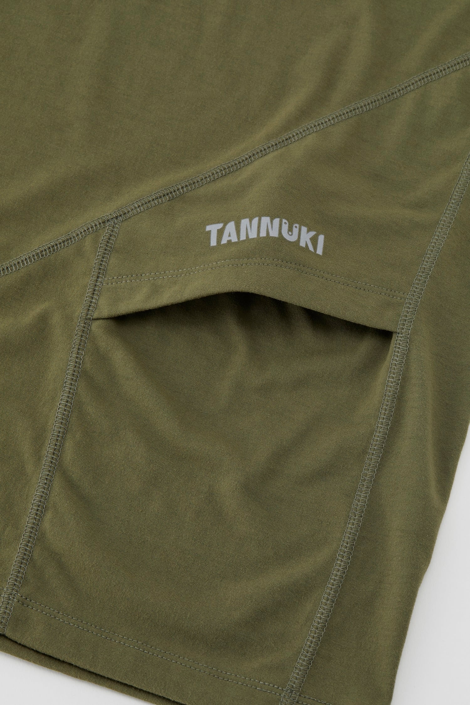 Sato SS Mock Neck: Color Green | TANNUKI Running Wear Shop