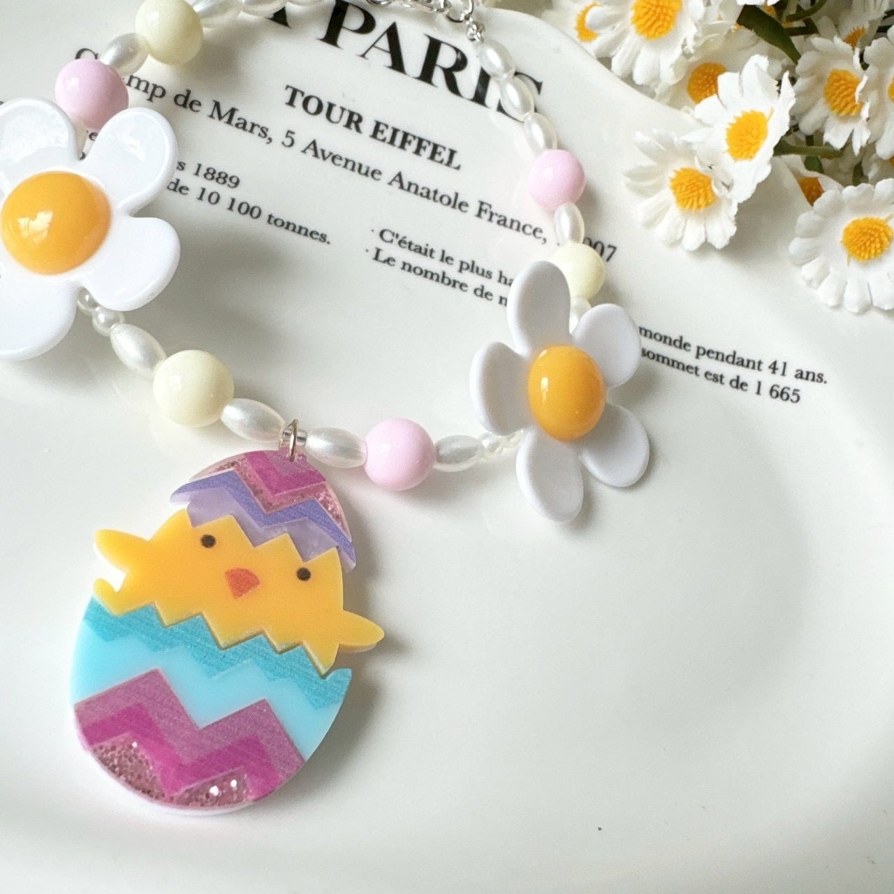 イースターピヨネックレス