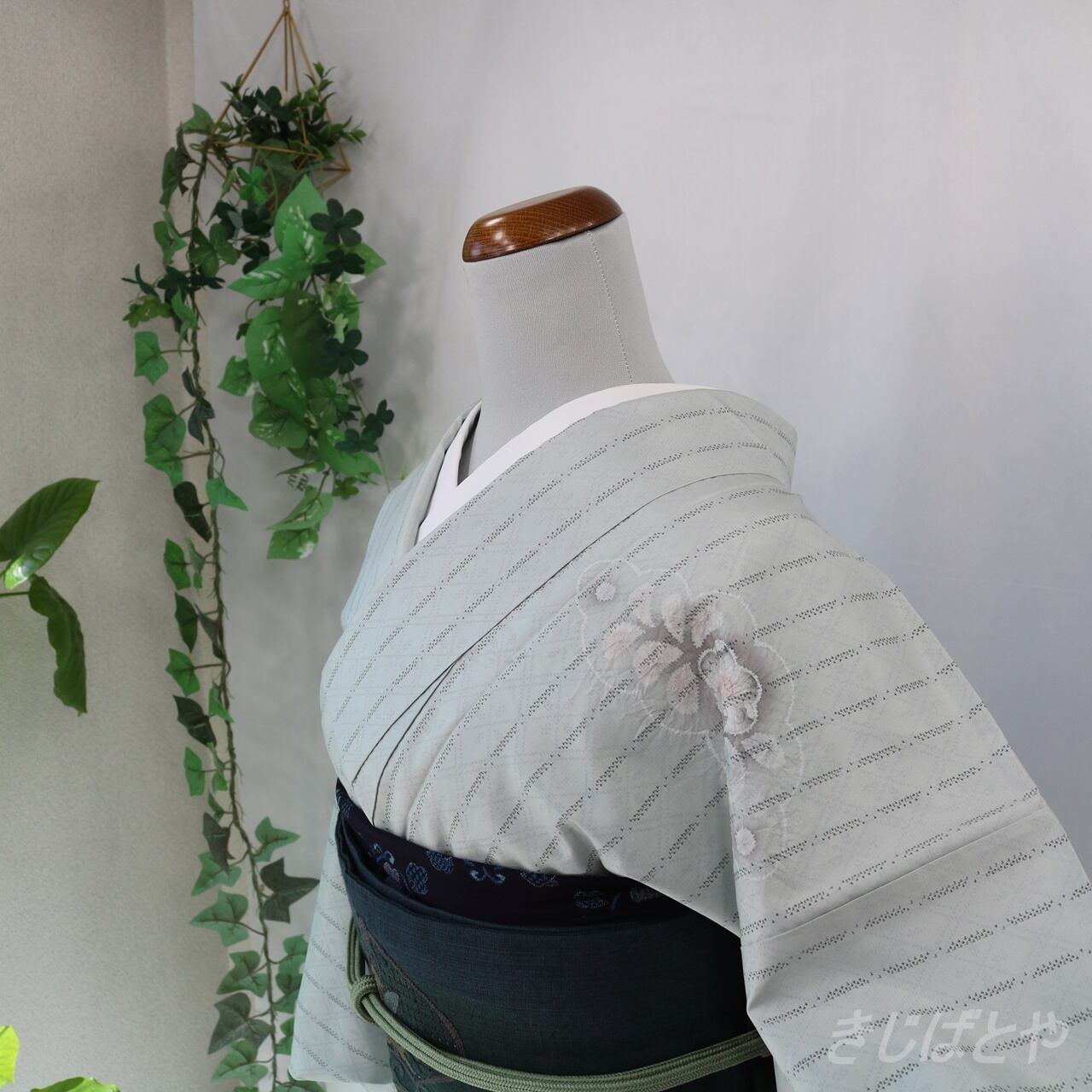 大島紬 辻が花絞り 訪問着 本場大島紬 正絹 袷 紫 淡紅藤 青緑
