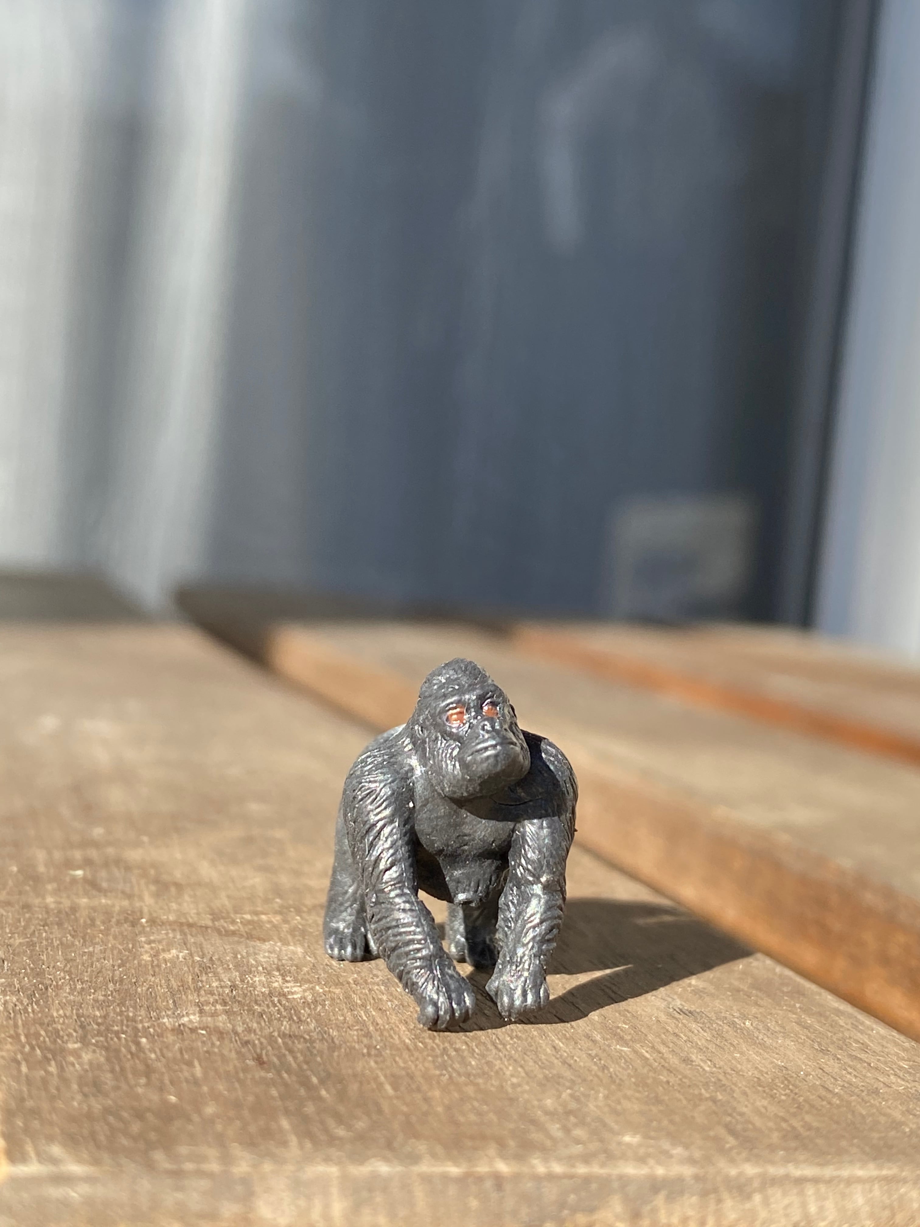 ゴリラのピアス ノンホール アレルギー対応 単品 片耳用 | Nachoa＋  