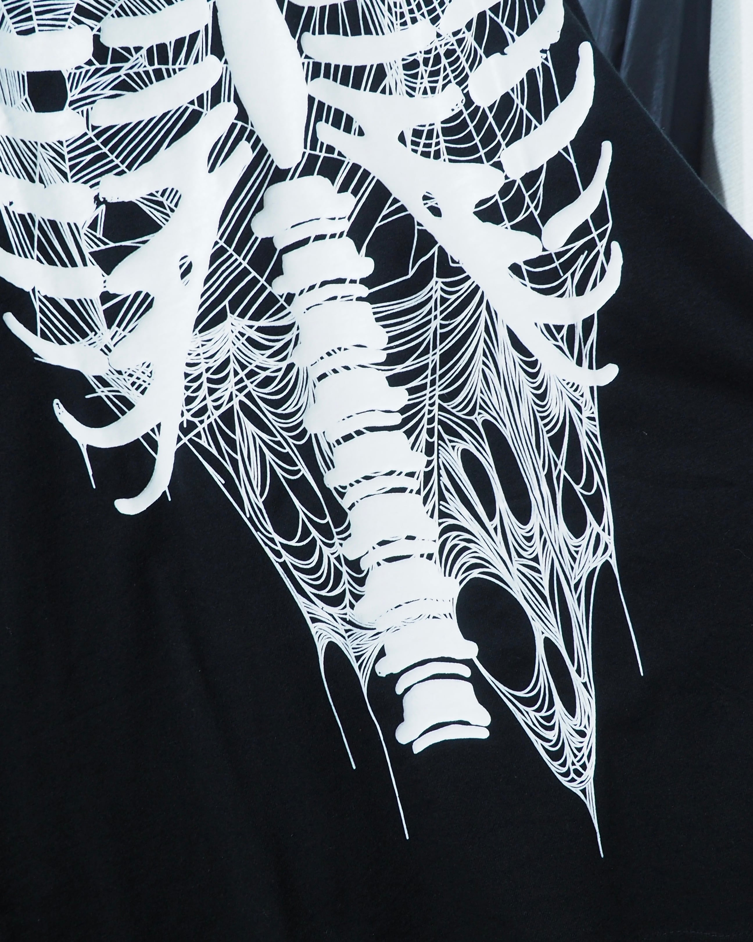 ” 肋骨 ” Rib cage × Spider Wed printed Black SS Tee