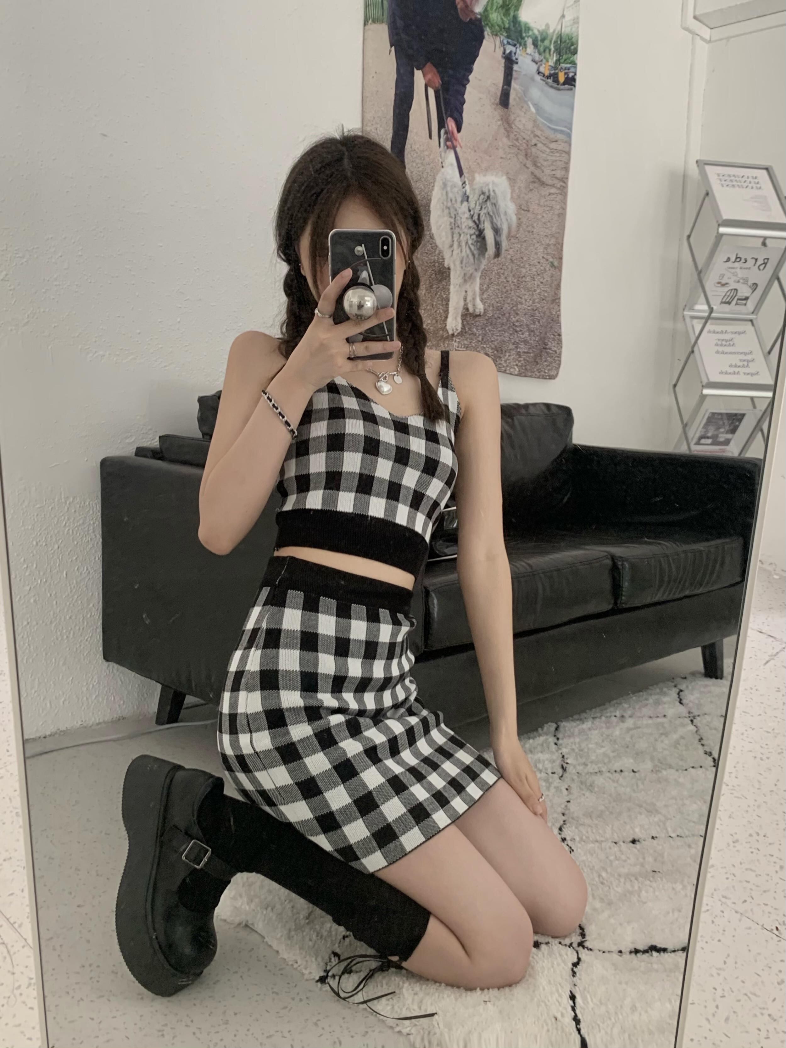 ニットサマー格子柄ショートスタンダードジャケット レトロ 大人ガーリー スウィート キュート カジュアル 夏物 ピュア ブラックストロベリース28403386880