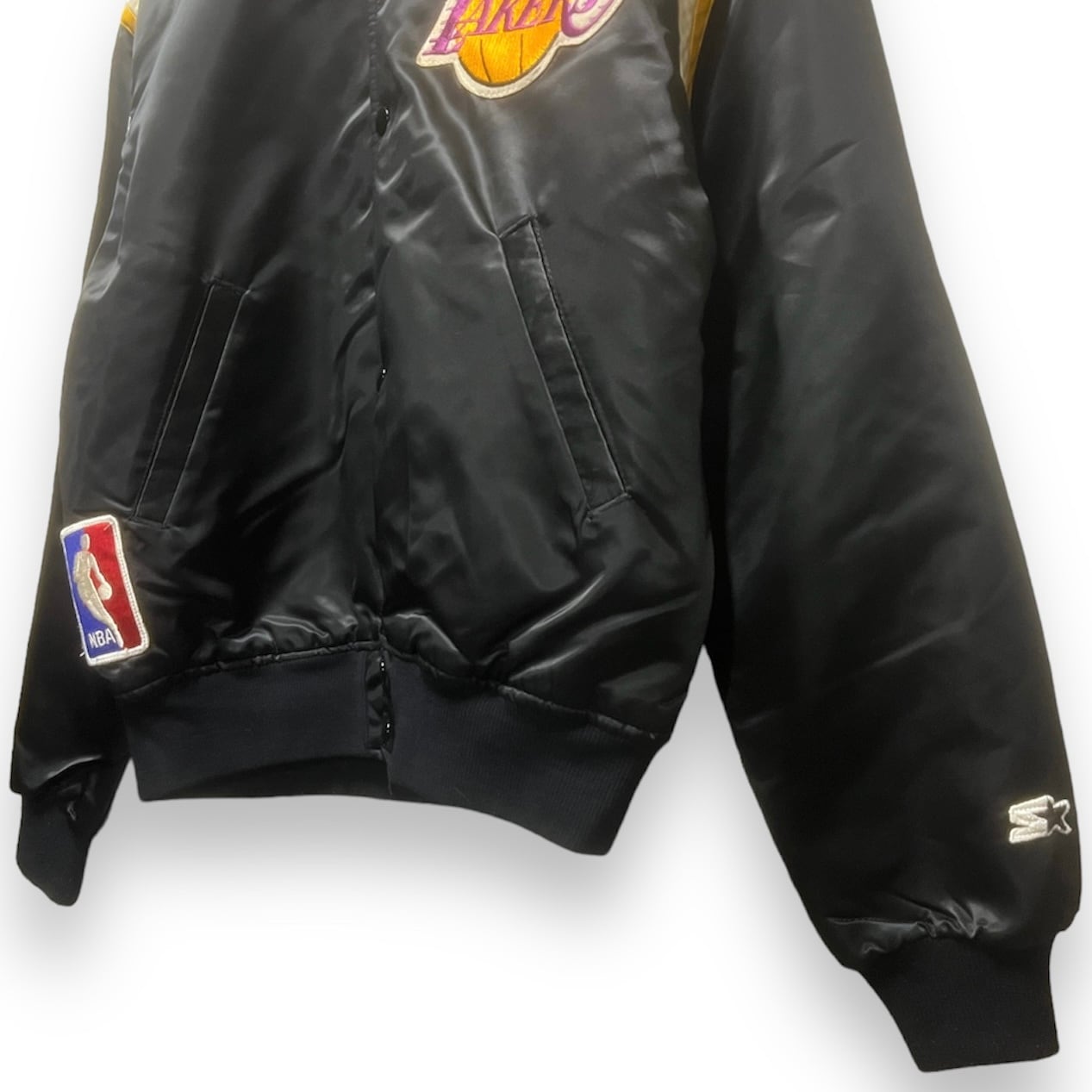 size : M【 LAKERS 】レイカーズ NBA スターター ナイロンジャケット