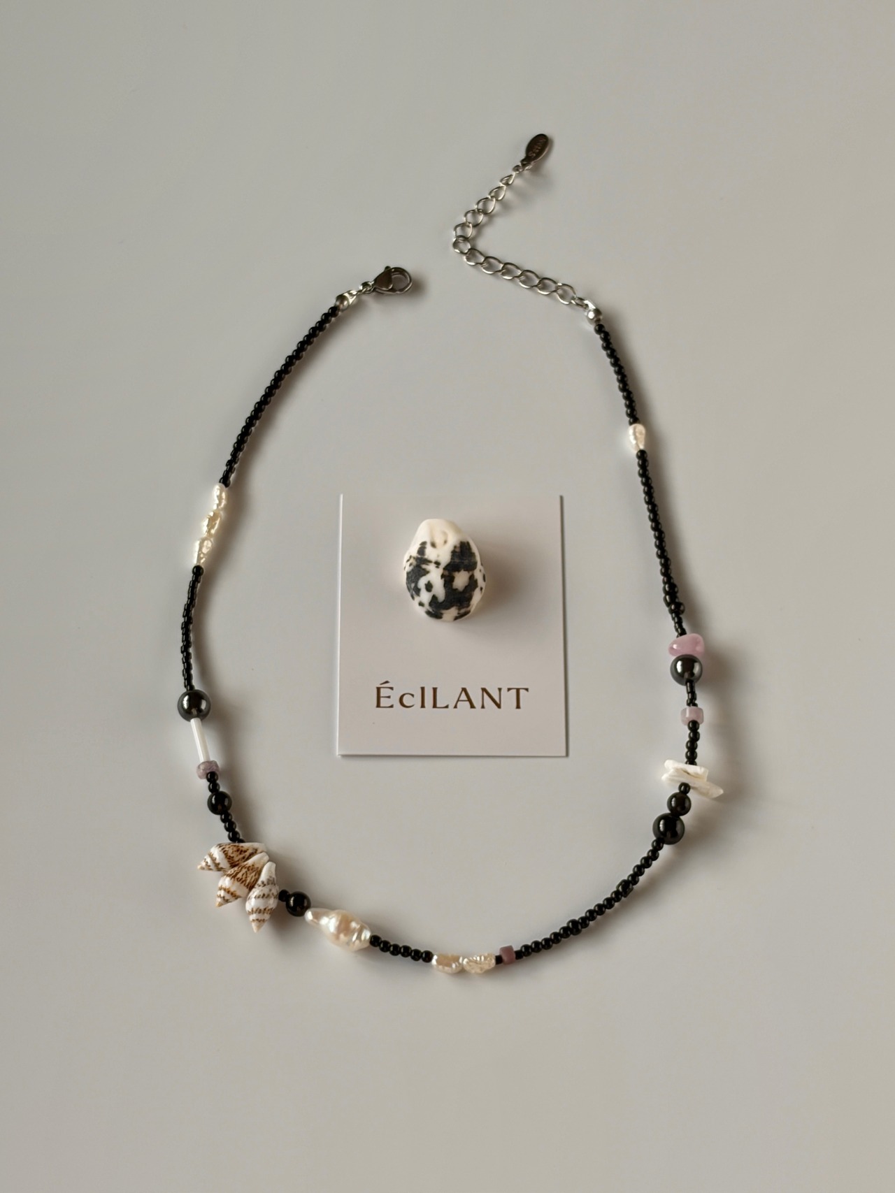 Black×Shell beads necklace［BZN45］