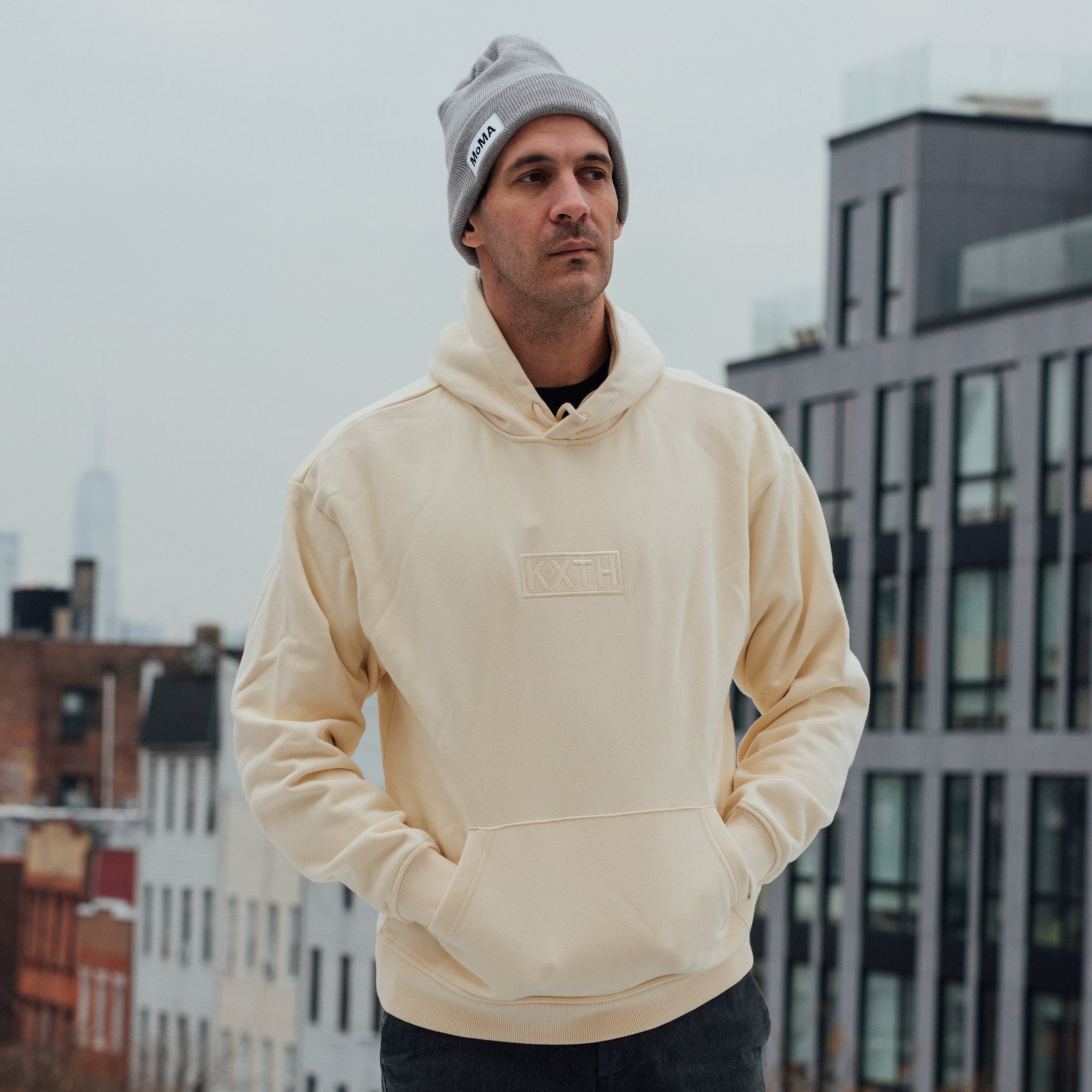 KITH CYBER MONDAY FOODIE WHITE M