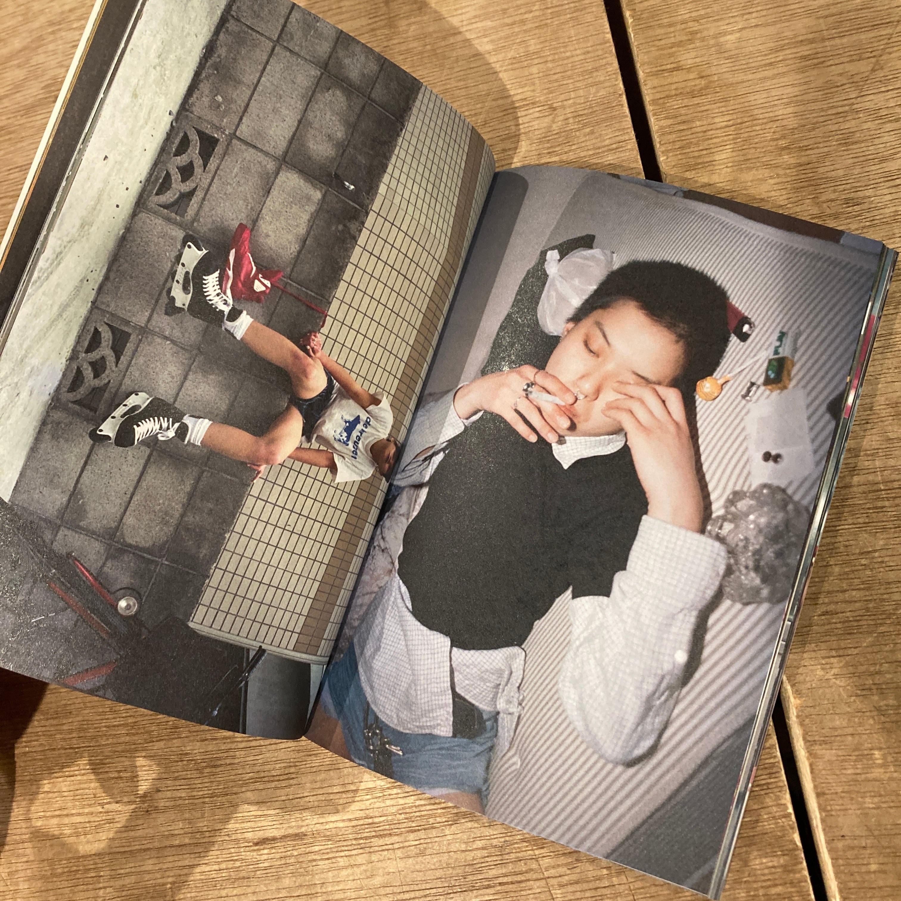 セルフ・ポートレイト 長島有里枝 Self-Portraits Yurie Nagashima | 百年