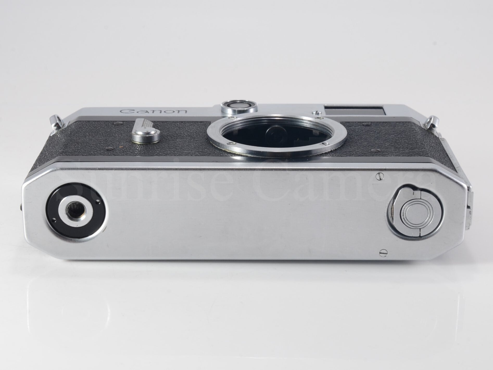 キャノン Canon P ポピュレール ボディ シルバー 完動品 #365a 人生初のキヤノン。Canon P（ポピュレール）を買ってしまった。 | BORN