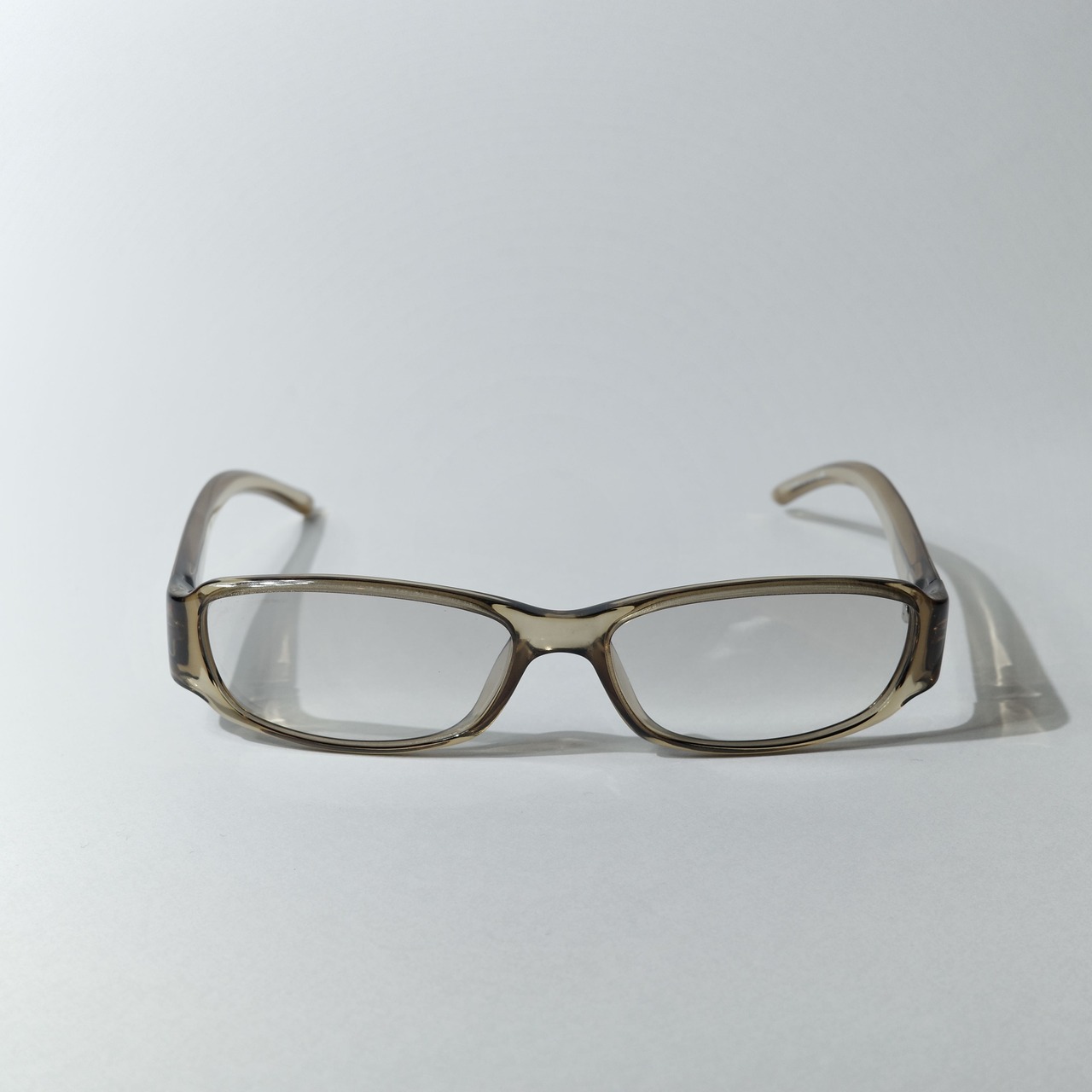 "GUCCI" OVAL SUNGLASSES