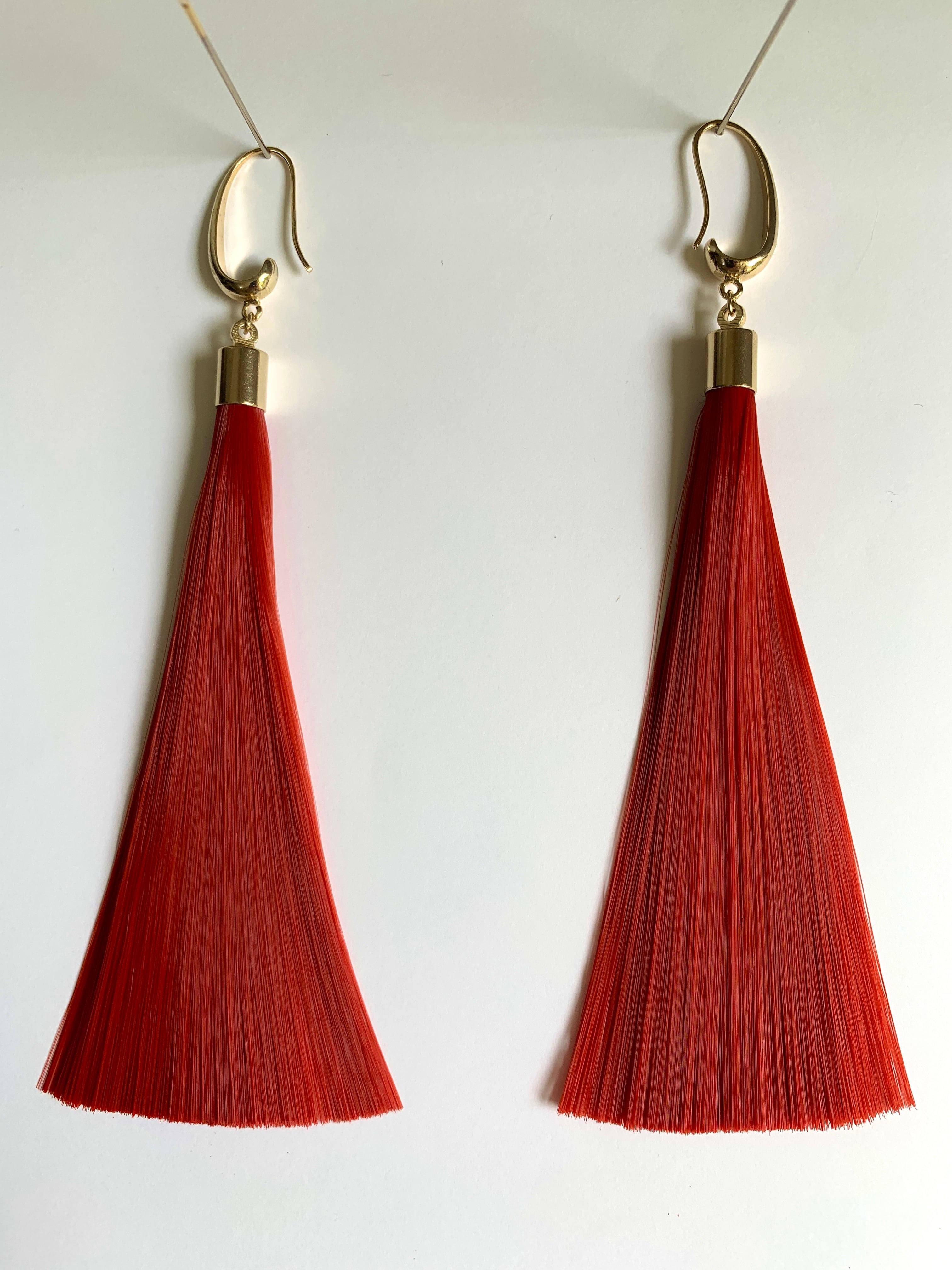 ヘアタッセルピアス レッド ロング （No.11-A） | nueve