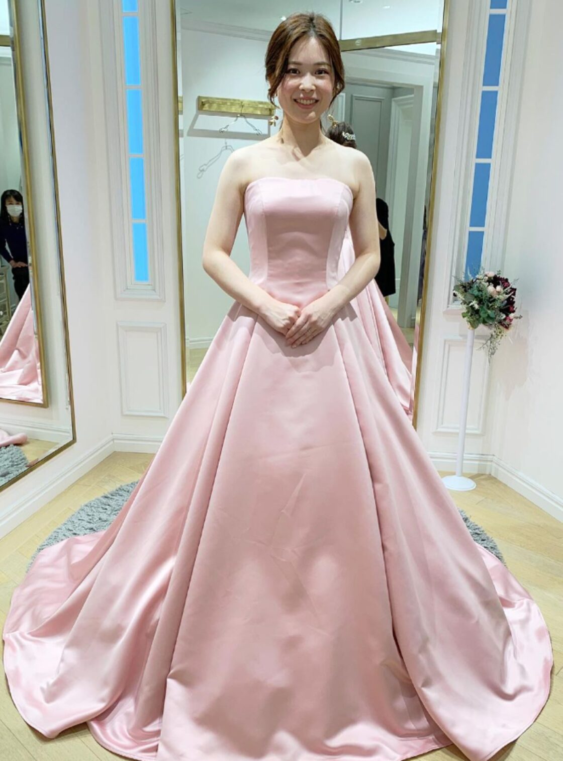 ウェディングドレ ピンク 取り外しオフショルダー ファスナー ロング  