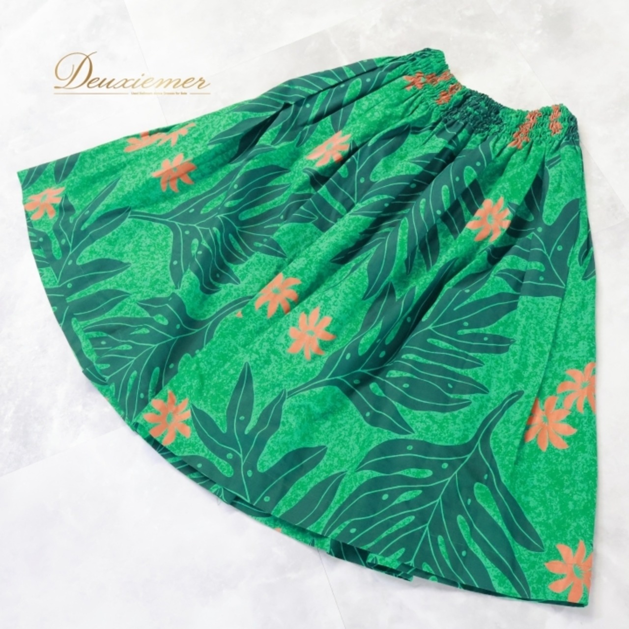 フラダンス 衣装 パウスカート グリーン系 ハワイアンプリント アロハ フラワープリント フラ ダンス 花柄 植物柄 レッスン 練習 シングル スカート オレンジ系 緑 オレンジ 華やか 鮮やか かわいい おしゃれ フェス衣装 ダンス衣装 ハワイ アロハシャツ トロピカル おしゃれカジュアル レディーススカート 練習着 スポーツ 衣装用 スカート丈 シンプル お洒落