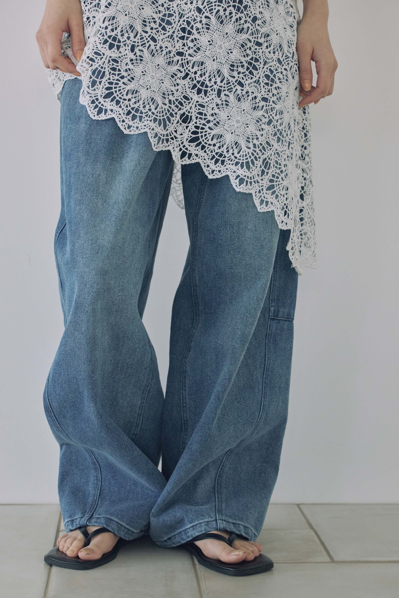 DU260536 2Way Lace Camisole