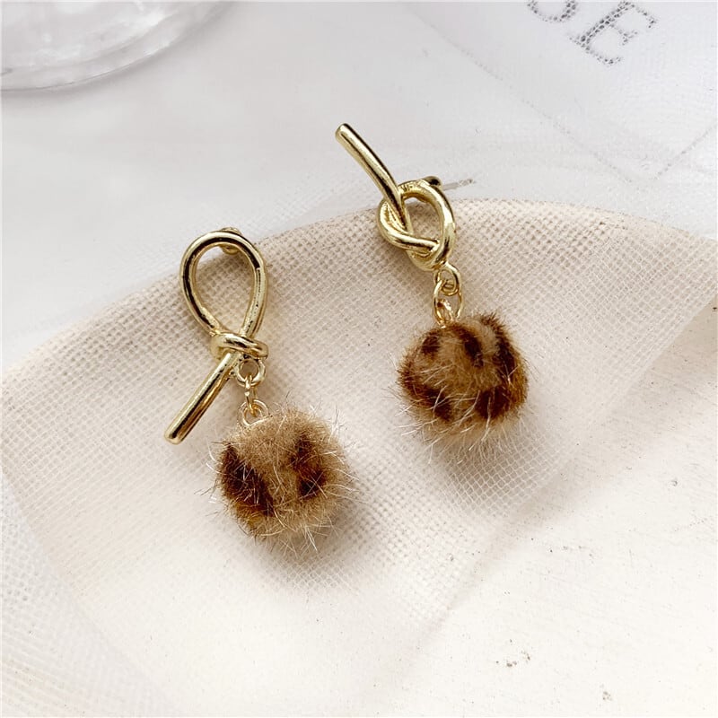 ピアス プチプラ ファー ピアス プチプラ ファー