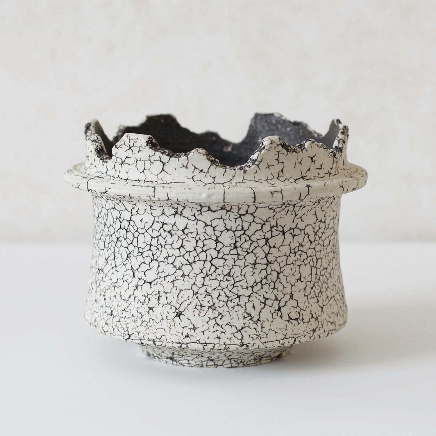 -罅化粧- Cylinder Pot(中根楽) ※Medium No,001