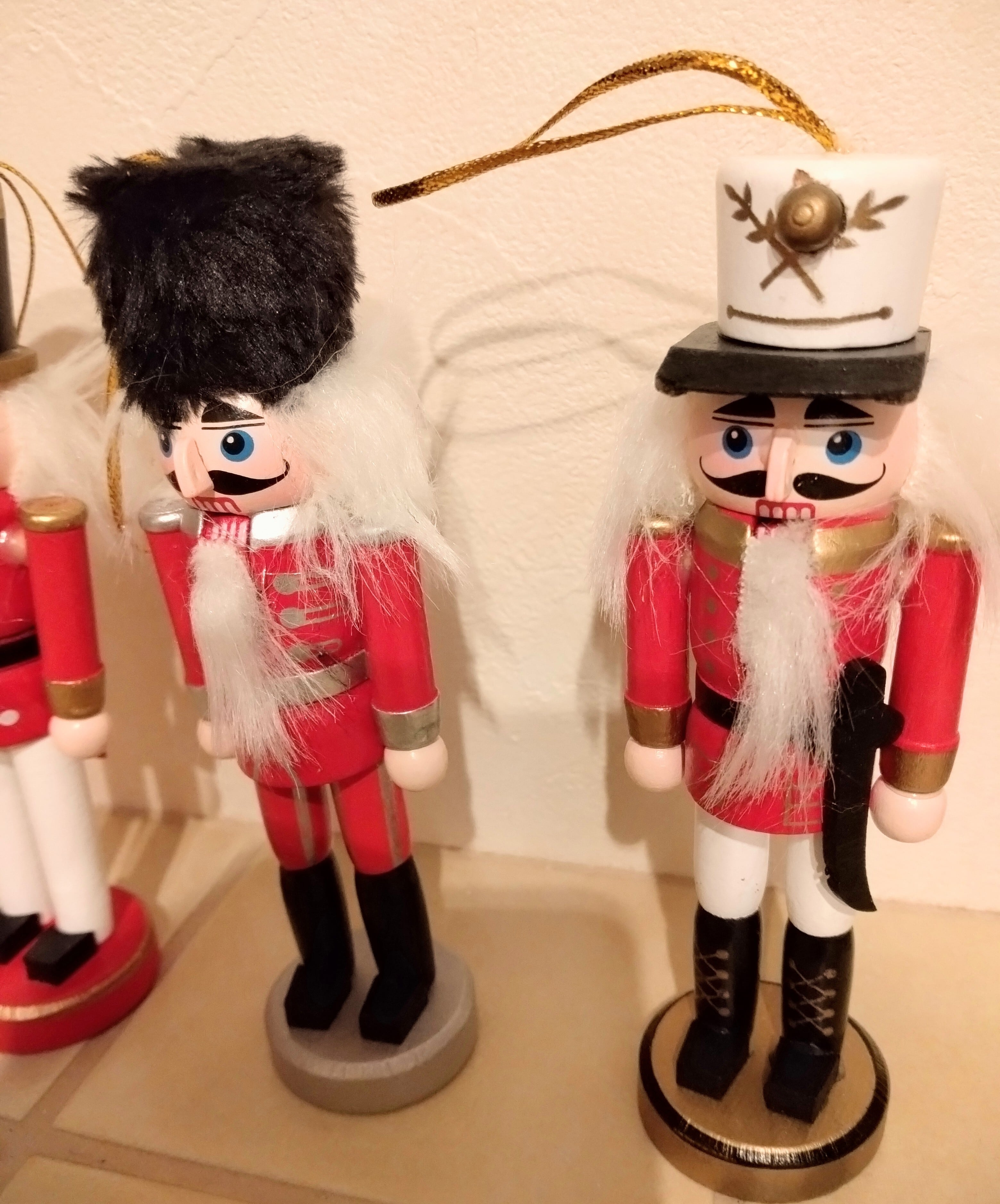 くるみ割り人形 4個セット（赤）クリスマス/オーナメント/装飾/置物