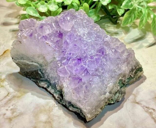 ペクトライト共生ピンクスギライト 南アフリカ産 瞑想グラウンディング原石 