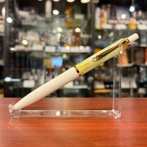 【限定】Pelikan　クラシック200　パステルグリーン　ボールペン【特別生産品】