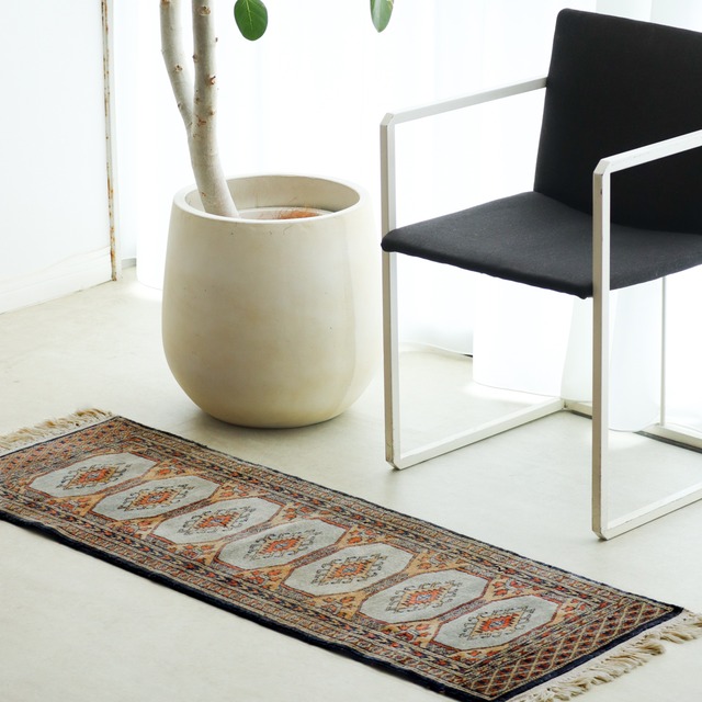 VINTAGE MIDIUM RUNNER RUG