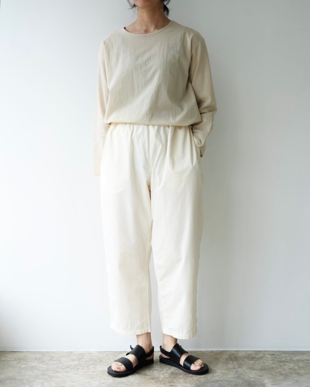美品yori2025ss　シンプルワイドブラウス　アイボリー Yoli シンプルブラウス | Vie