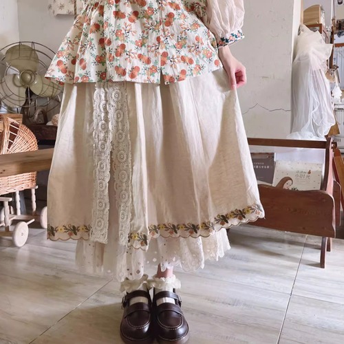 フラワー刺繍スリットスカート ・8517