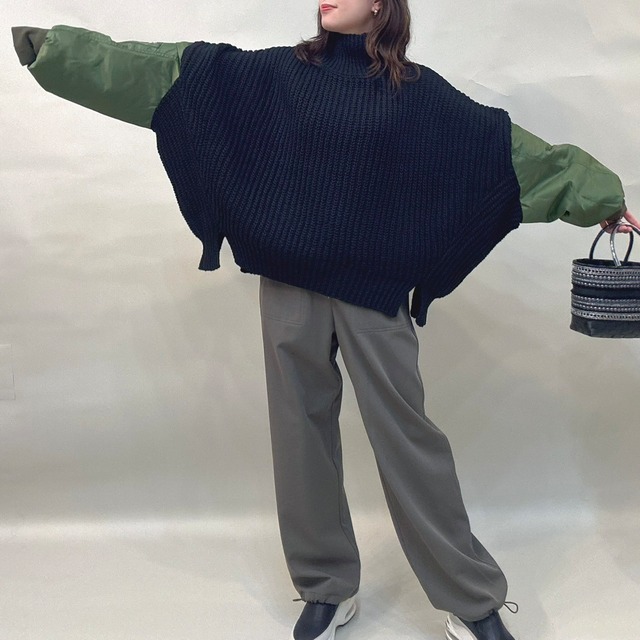 セブンデイズ　MA-1風ニットPO