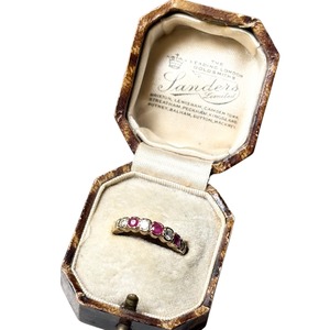 vintage 18ct gold paste & Ruby ring