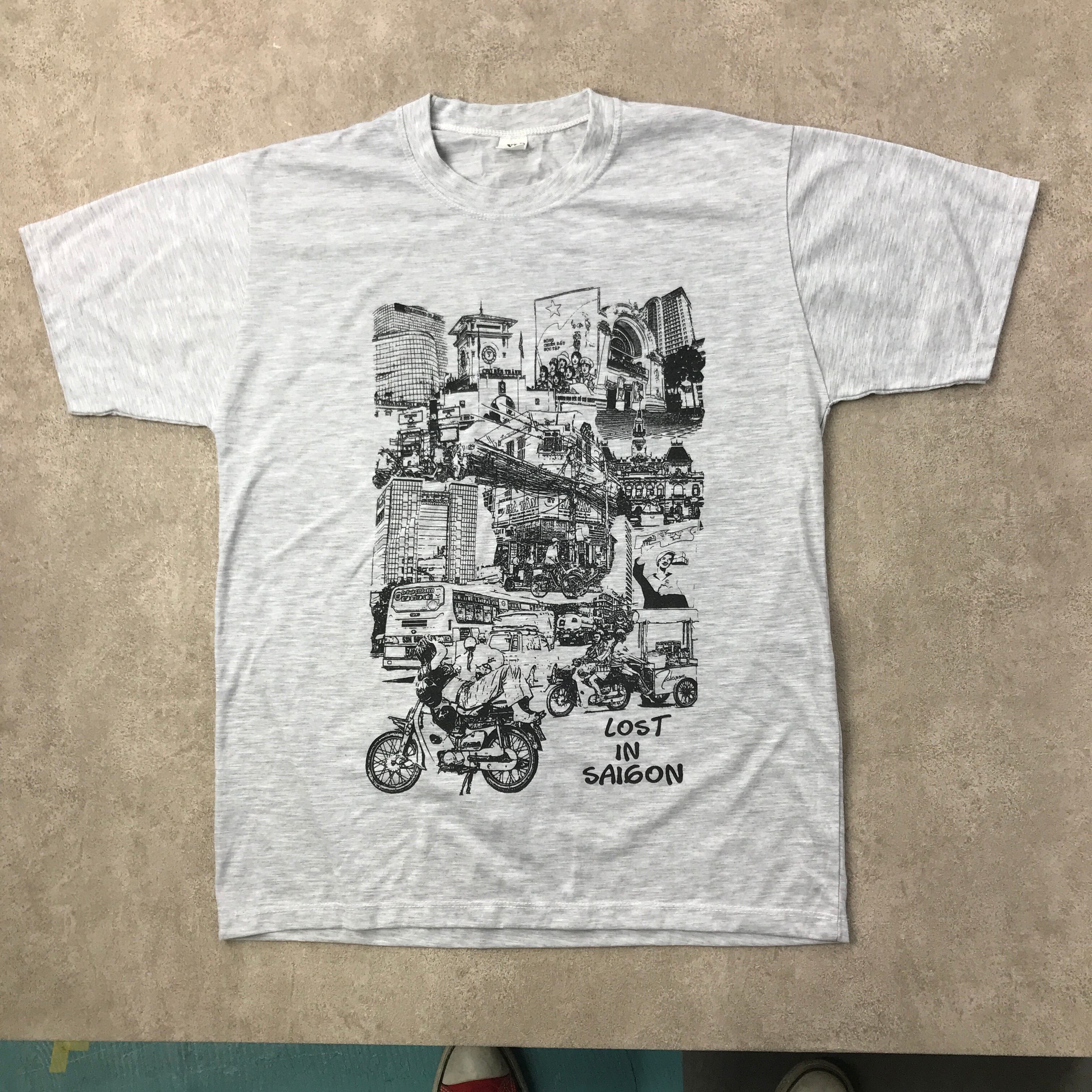 XL 半袖 Tシャツ プリントＴシャツ VIETNAM製 LOST IN SAIGON 古着