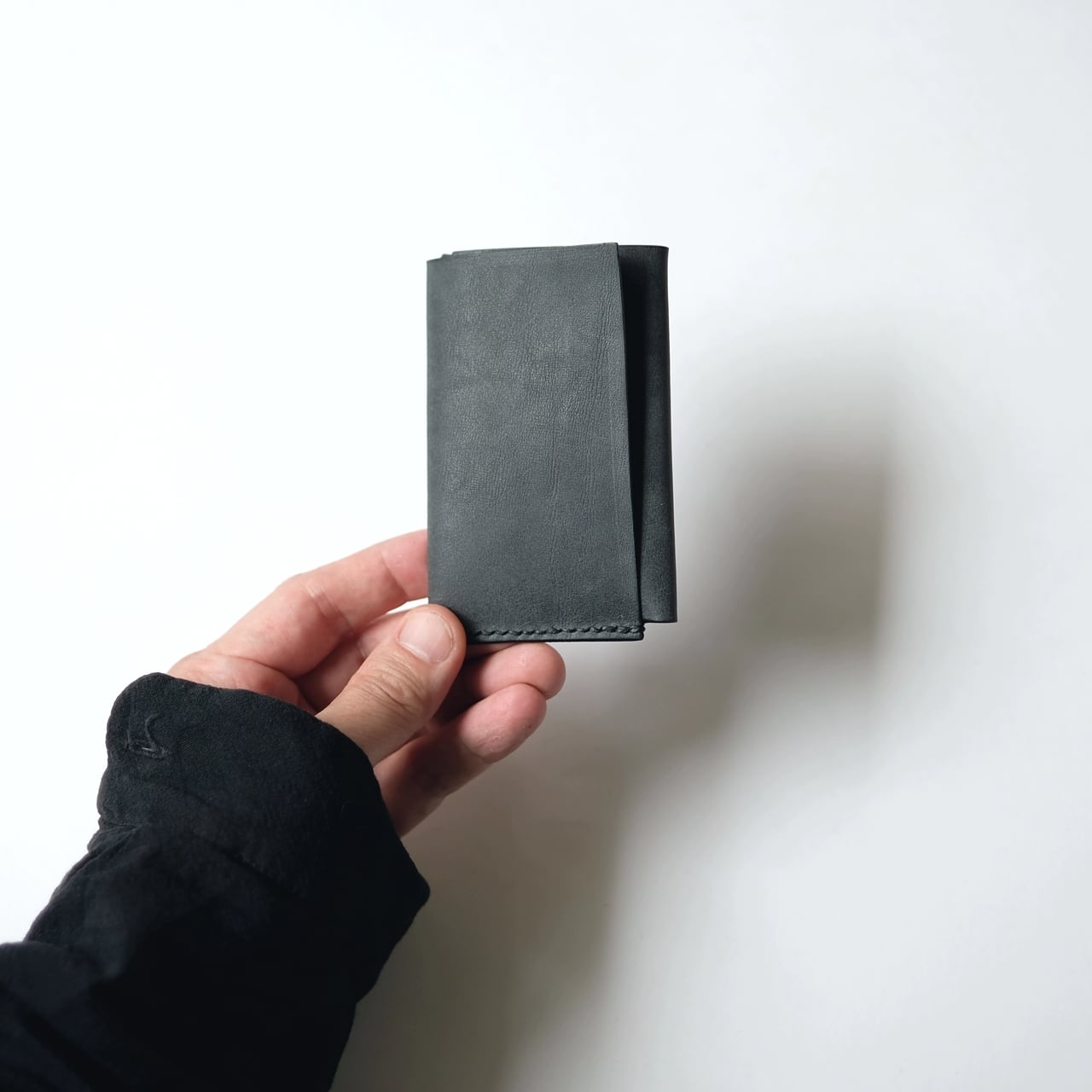 cardcase - bk - nebbia | chamoto