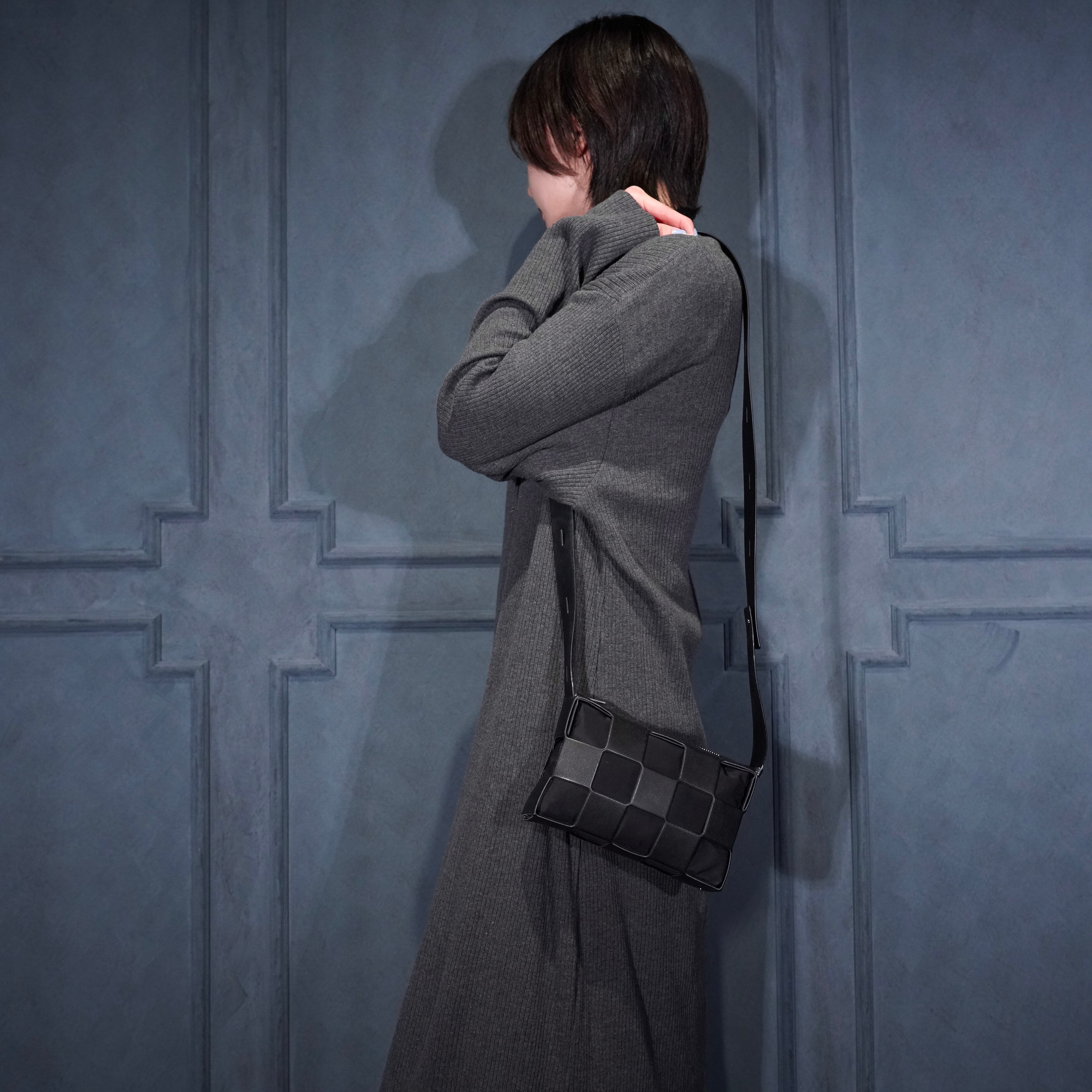 ISSEY MIYAKE BLOCK SHOULDER BAG/イッセイミヤケブロックショルダー