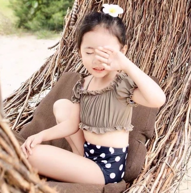 送料無料♡大人気♡韓国ファッション 子供 水着 女の子 3点セット 可愛い ビキニ（DM0092）