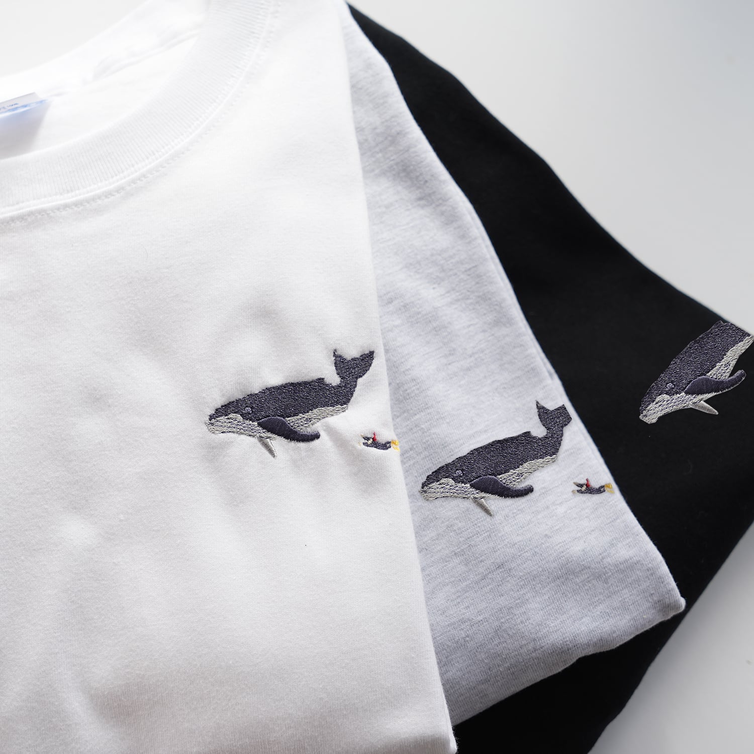 クジラ刺繍ロングスリーブTシャツ | UNISEX 6.2oz | Frasco(フラスコ