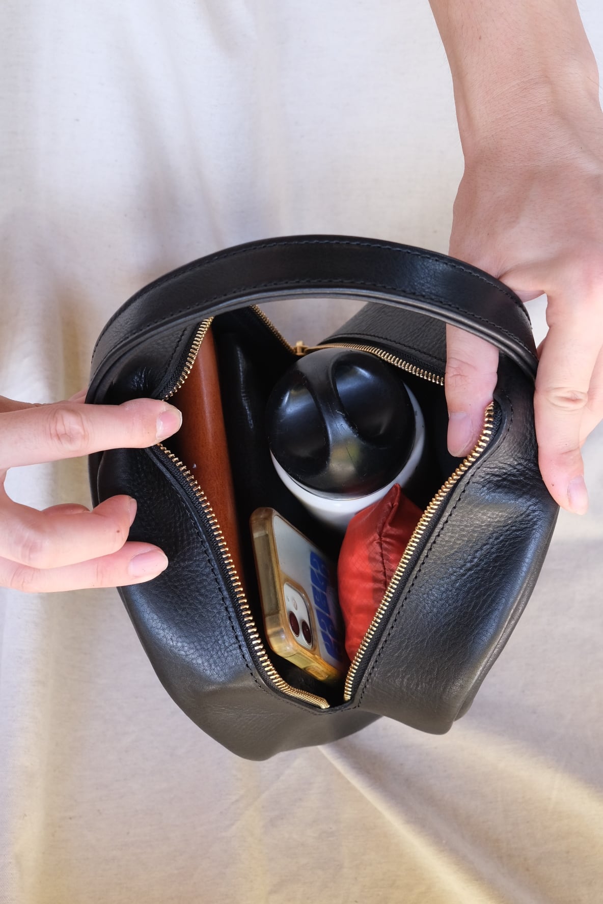 受注生産〉round hand bag 【3color】 | TENTE Handcrafted