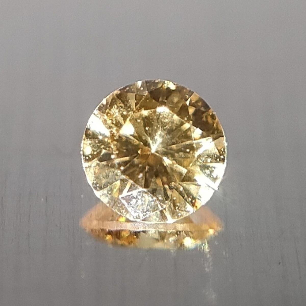 イエローダイヤモンド ルース 天然 0.06ct | Chainon
