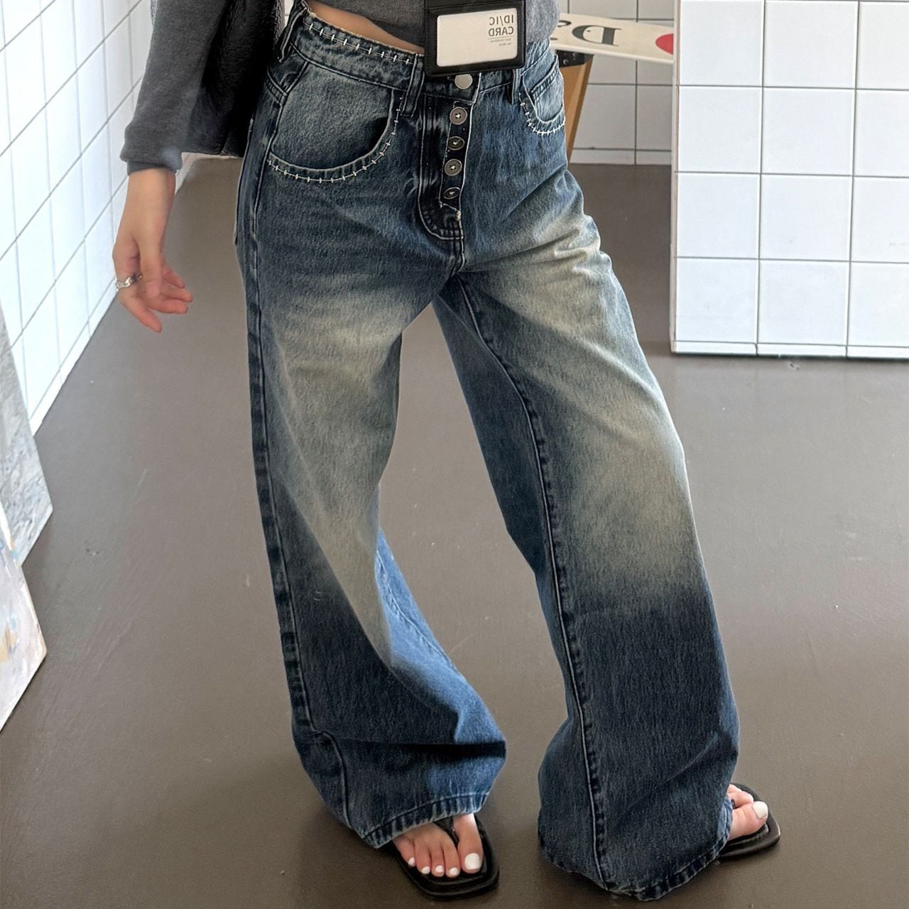 フェードステッチフロントボタンデニムパンツ 1col R02422