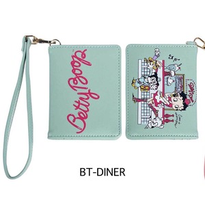 ストラップ付☆パスケース（ 定期入れ）