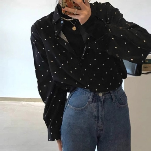ブラウス シャツ トップス ドット柄ブラウス ドット柄シャツ ドット柄 長袖 レディース かわいい 大人可愛い おしゃれ ガーリー エレガント キュート きれいめ 上品 お出かけ ショッピング 休日 通勤 通学 デート 女子会 イベント 旅行 体型カバー ゆったり スタイルUP デイリー 万能 普段使い フェミニン シンプル ベーシック クラシカル カジュアル マニッシュ レトロ スタイリッシュ 高見え 鮮度アップ