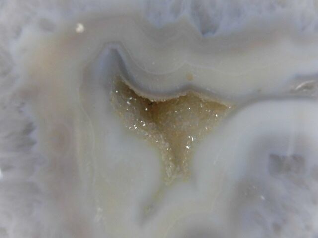 【瑪瑙カービング】　ハート瑪瑙　no.8