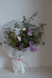 母の日｜ハーブ香る花束「のびやかに」