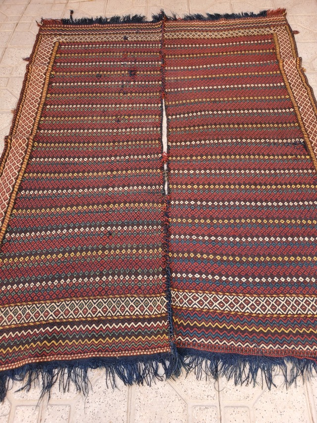 絨毯クエスト44【No.30】Kilim (90年) ※現在、こちらの商品はイランに置いてあります。ご希望の方は先ずは在庫のご確認をお願いします。