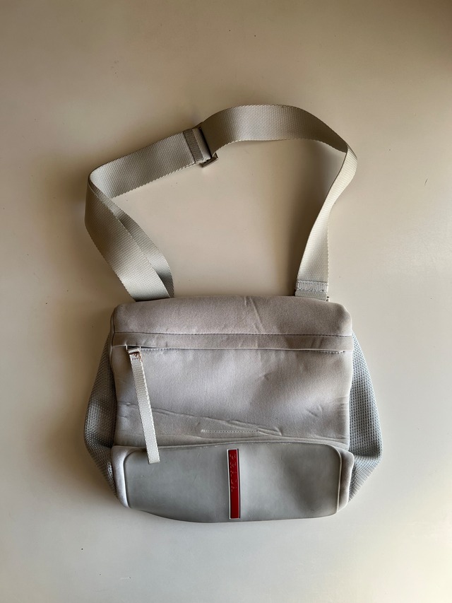 SS1996 PRADA PLASTIC DOCKING BELT | triptraproll