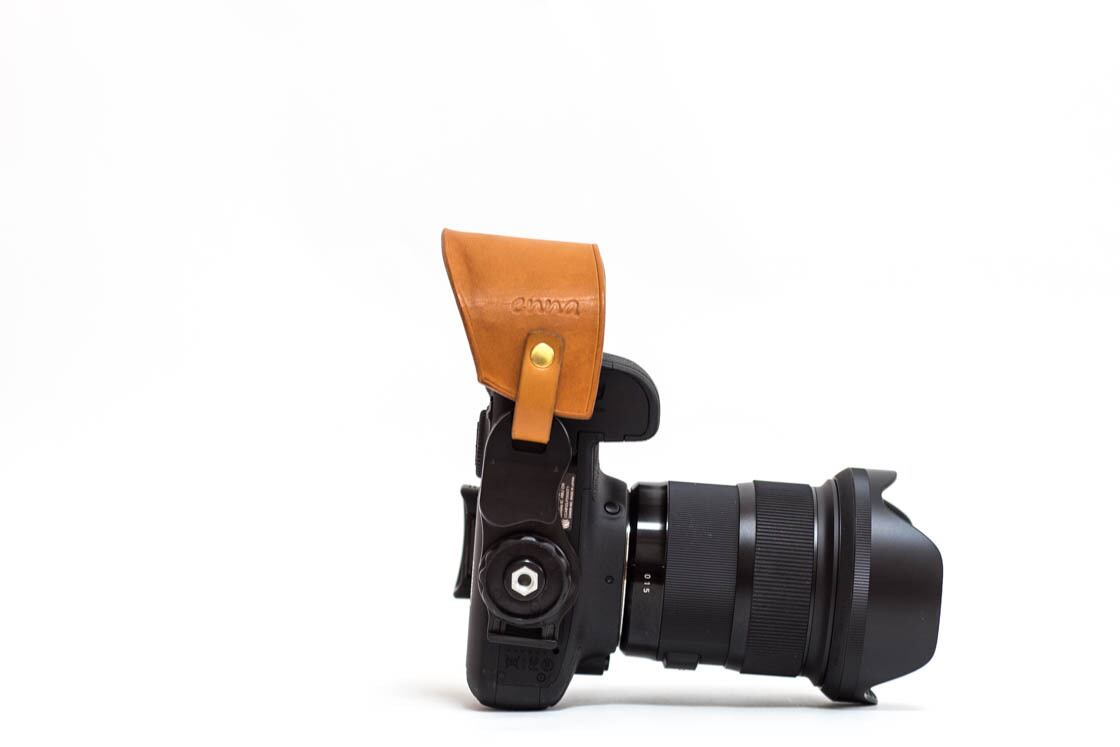 男女]一眼レフ用/高級革シンプルタイプ レザーハンドストラップ/カメラ