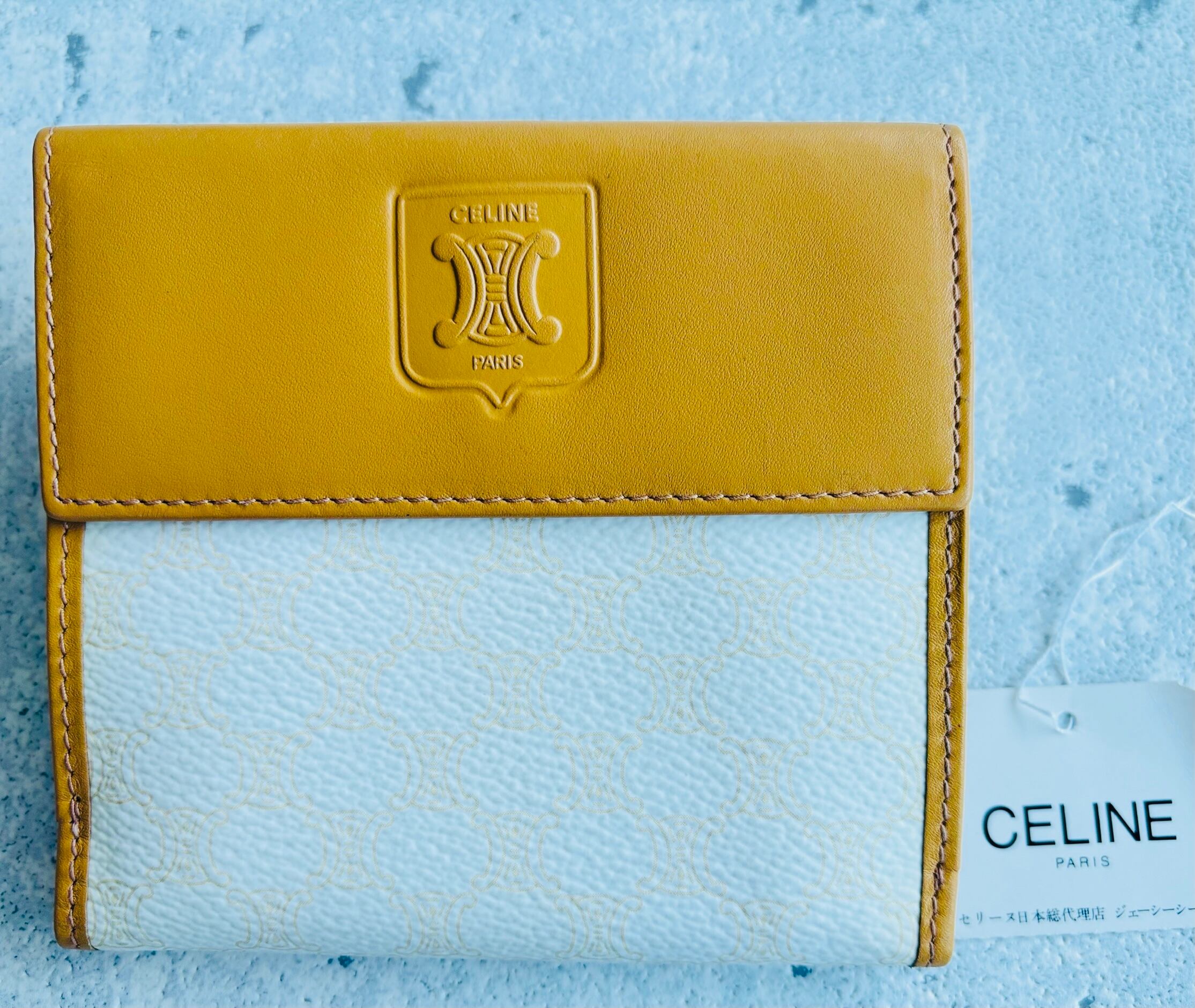 CELINE ホワイトマカダム Wホック 折財布