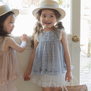 夏チェック柄ノースリーブブラウス