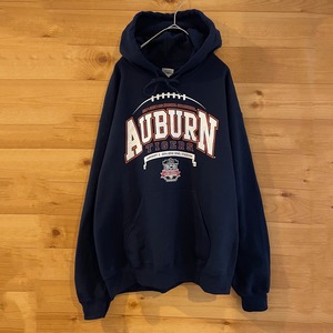 【GILDAN】カレッジ スウェット パーカー フーディ オーバーン大学 auburn university football TIGERS アーチロゴ M US古着