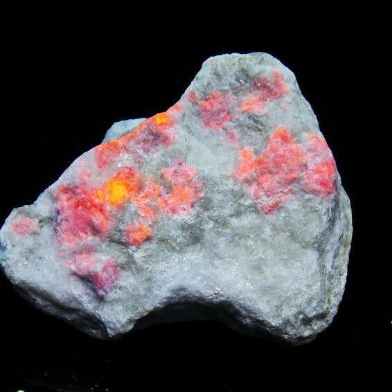 ハックマナイト 原石 一点物 181-4194