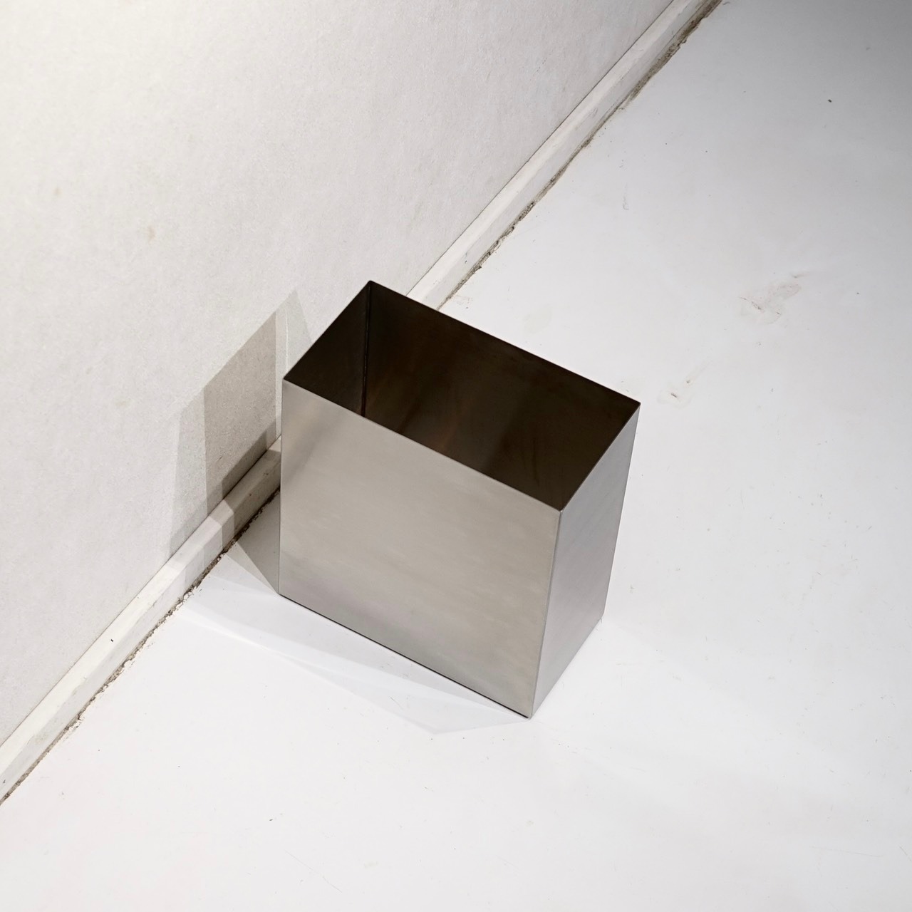 Bello Select ダストボックス ゴミ箱 ごみ箱 屑入れ くずかご ステンレス製 スクエア 角型 シルバー インテリア 雑貨 モダン ミニマル ホテルライク