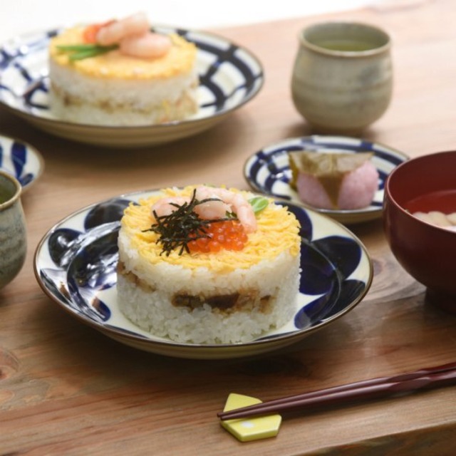 【natural69】【波佐見焼】【焦がし呉須】6寸皿 ナチュラルロック　Kogashi_Gosu  丸紋　格子　木の葉　山路