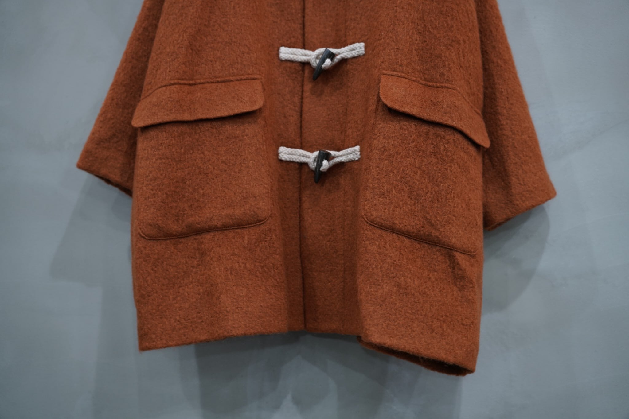 SALE 60%OFF】 BASIS BROEK wool duffle coat orange | Connecter